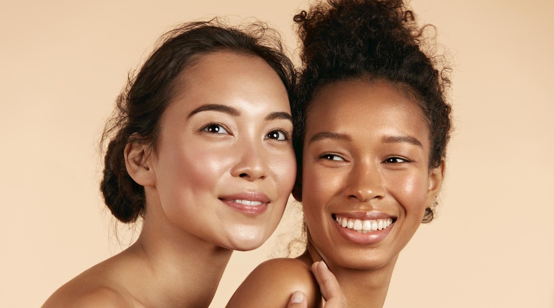 在最新一期的專(zhuān)業(yè)美容雜志中談?wù)撍嘘P(guān)于谷胱甘肽的事情！